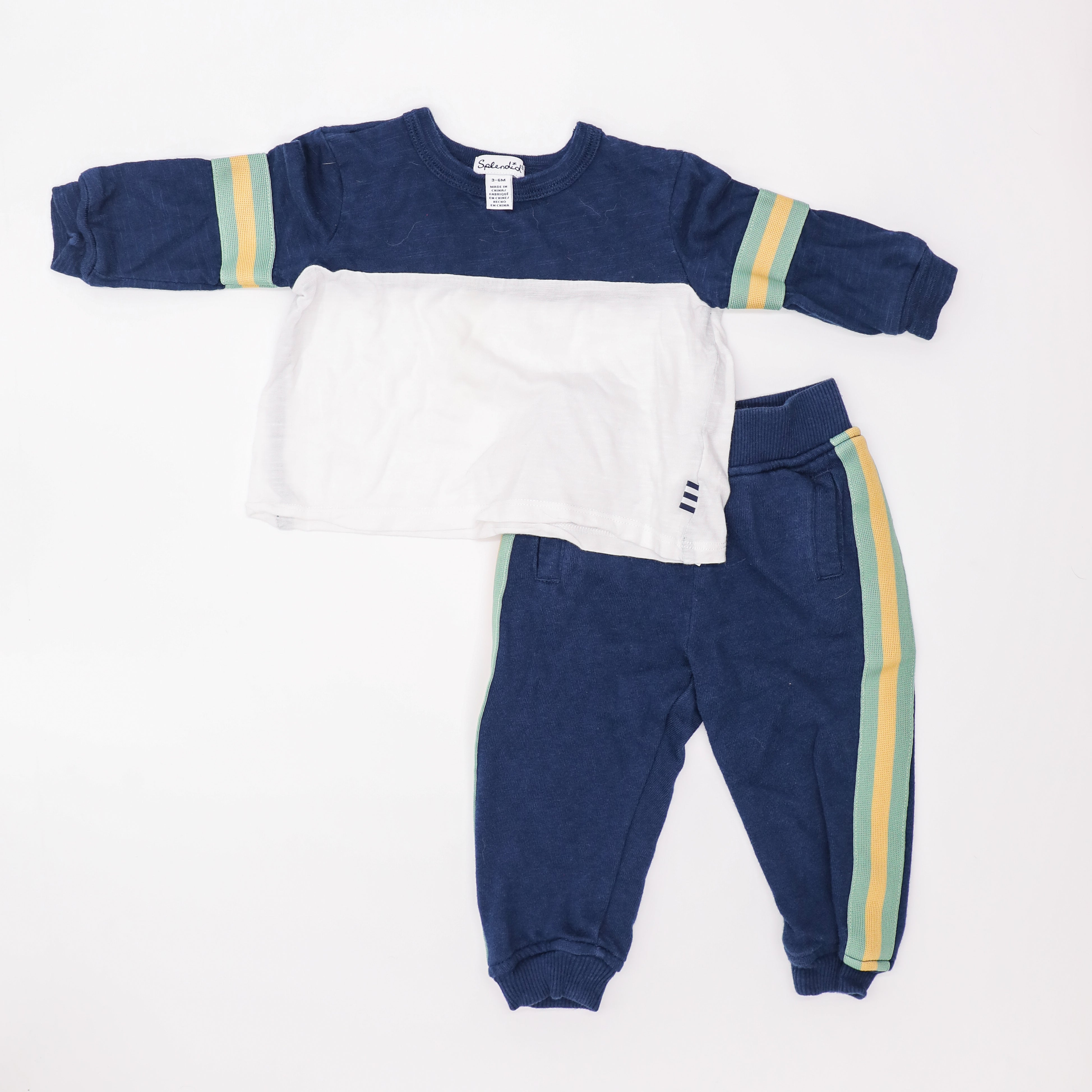 Splendid Long Sleeve Pants Set